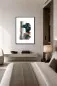 Preview: FOREST EDIT V moderne gerahmte Wandkunst in einem eleganten Schlafzimmer in warmen Naturtönen