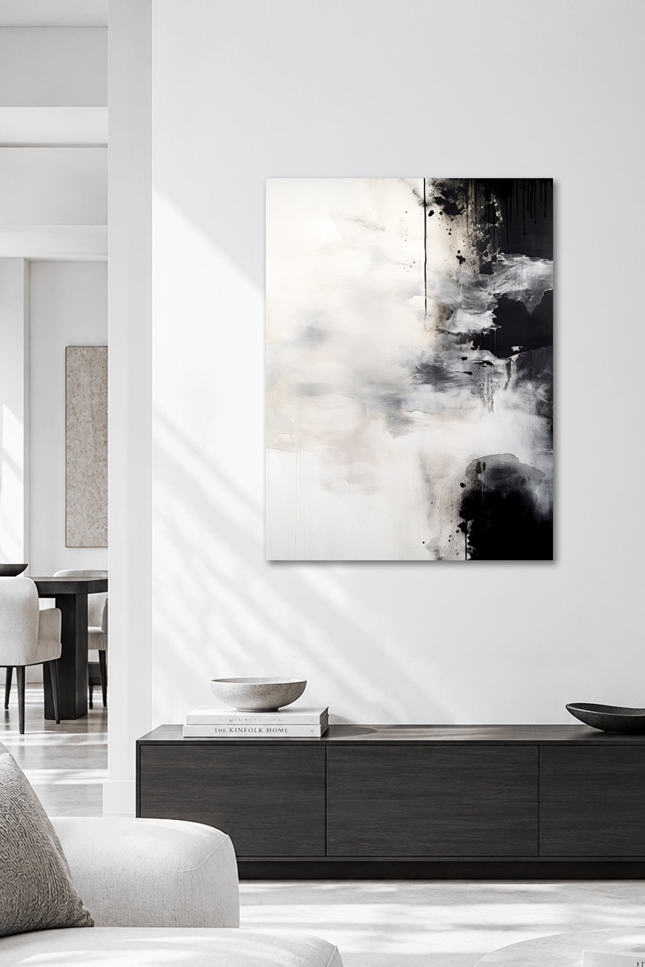 BELGRAVIA großformatiges abstraktes Leinwandbild in Schwarz-Weiß in einem modernen Design-Wohnzimmer
