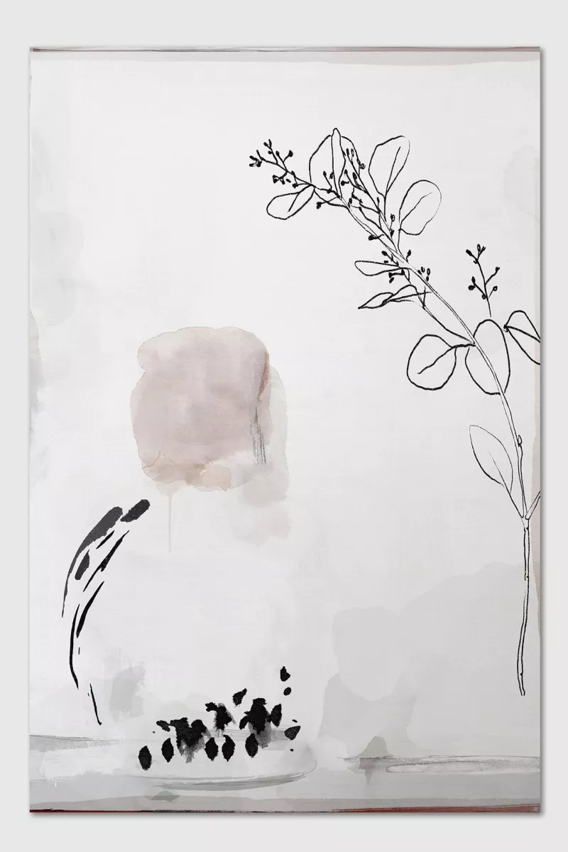 GRACE abstract canvas artwork with black botanical line drawing, blush beige and soft greyGRACE abstraktes Leinwandbild mit botanischem Motiv in hellem modernem Wohnraum